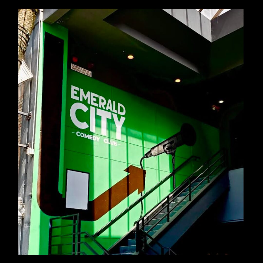 SEATTLE! TONIGHT! At Emerald City Comedy Club